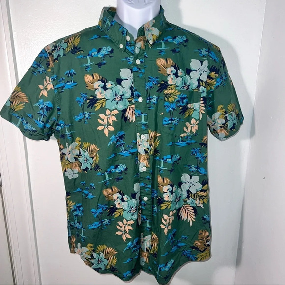 Arizona Jeans ,medium men’s Hawaiian short sleeve button front top pocket - Picture 3 of 9
